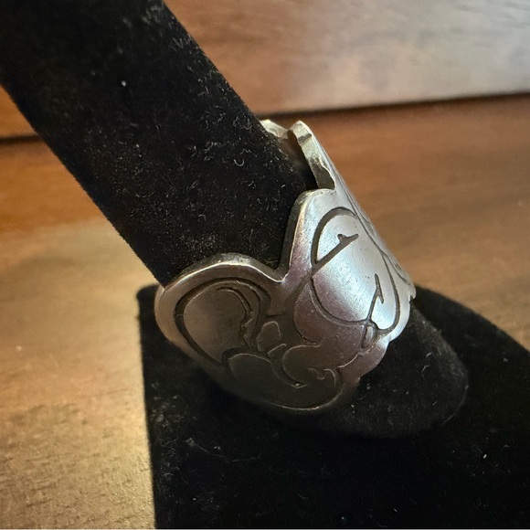 Smurf Spoon Ring Size 9 - Picture 4 of 13